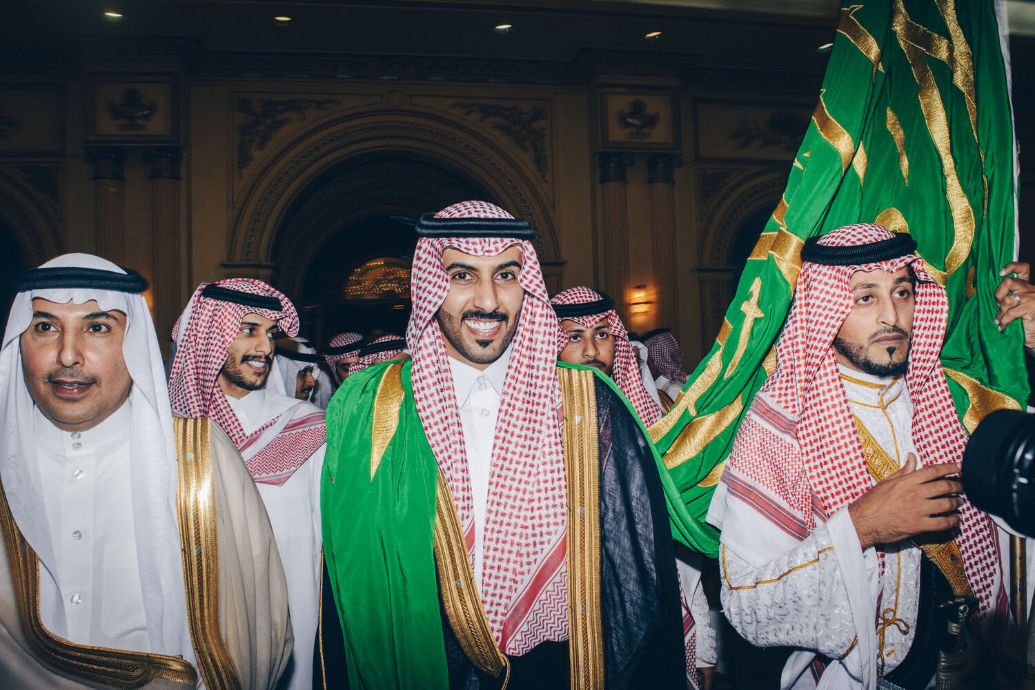 دخول العريس بالعلم الأخضر | Groom's ceremonial entrance